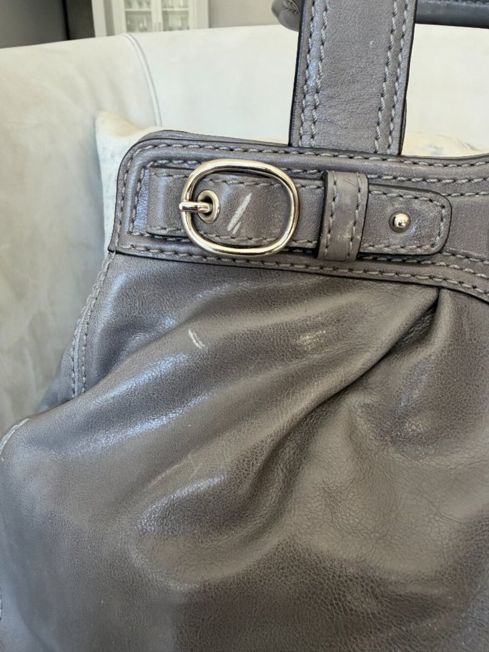 Coach Vintage Garnet Pleated Leather Satchel (Style: 13914) - Picture 4 of 12